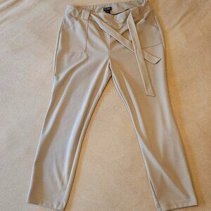 SOHO Dress pants - Slip on - Size XL - Gently Worn